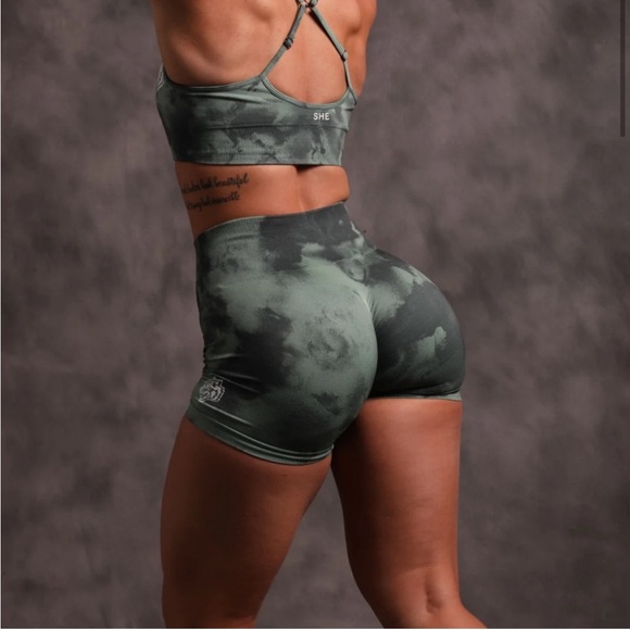 Darc Sport Everson Shorts: Lush Green Marble - Picture 5 of 5